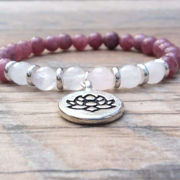 Lepidolite & Rose Quartz bracelet with Lotus charm, crystal healing - Picture 3 of 9